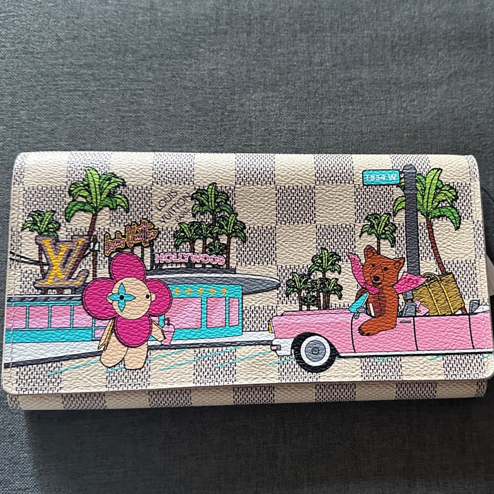 Louis Vuitton Pink and White Checkered  Sarah monogram Wallet